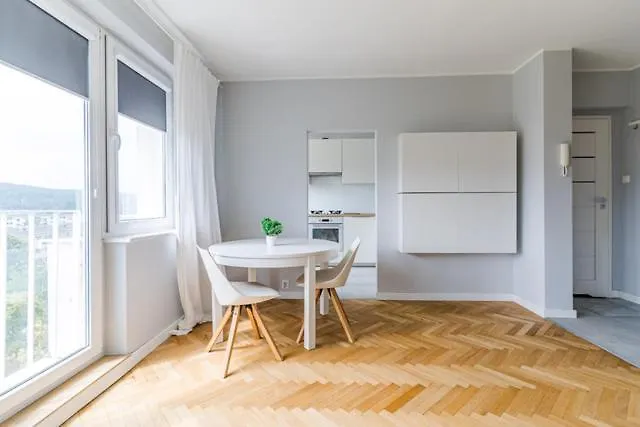 Słoneczne Blisko Plaży I Ergo Areny *